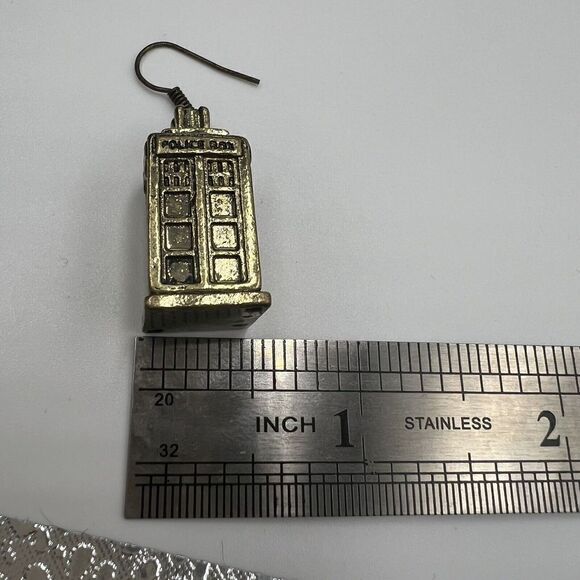 Doctor Who TARDIS Burnished Gold / Bronze Earrings - Picture 7 of 7
